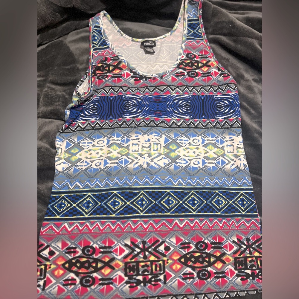 🌼 Tank Top Bundle - Picture 2 of 7